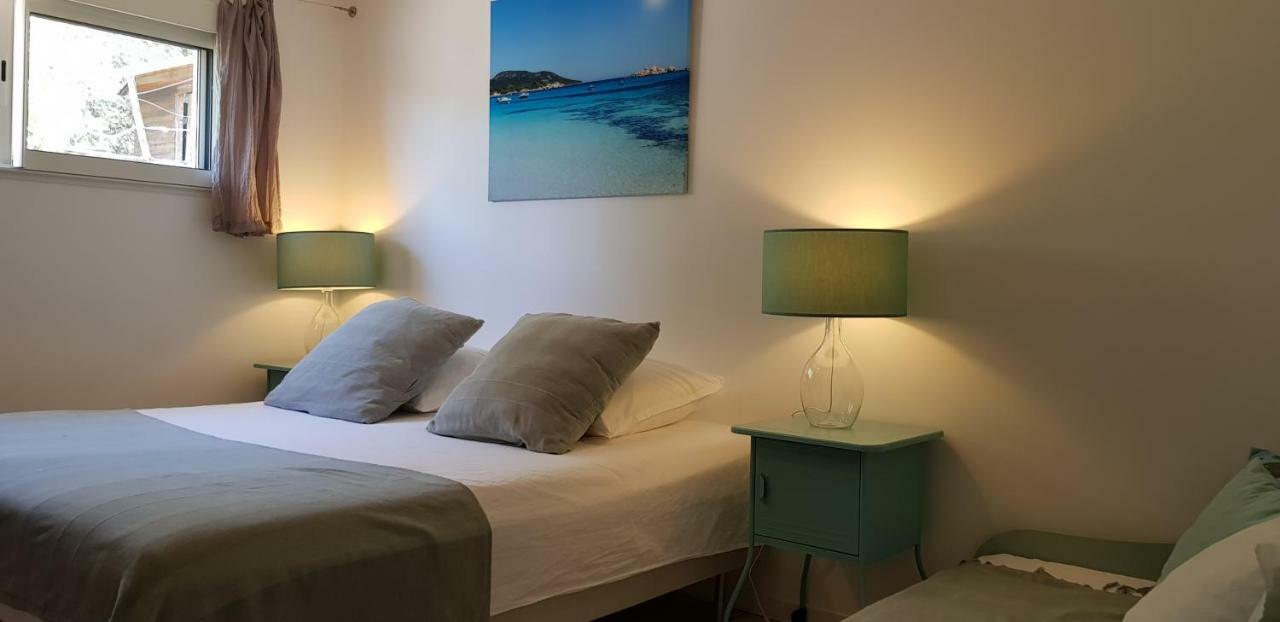 Chambres D'Hotes Caseddu Di Poggiale Figari  Εξωτερικό φωτογραφία