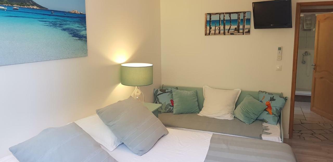 Chambres D'Hotes Caseddu Di Poggiale Figari  Εξωτερικό φωτογραφία